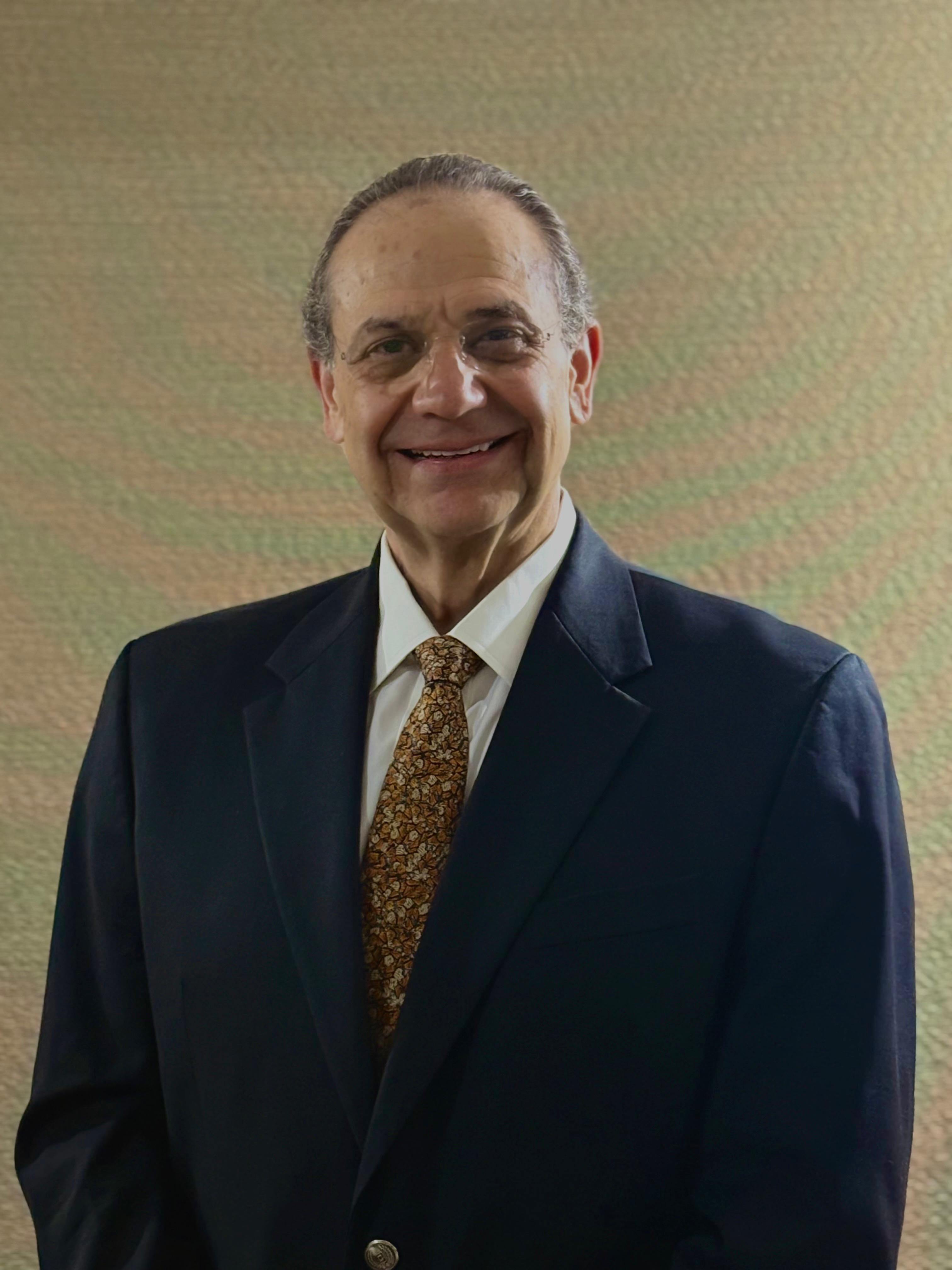 Dr. Jesús Rangel
